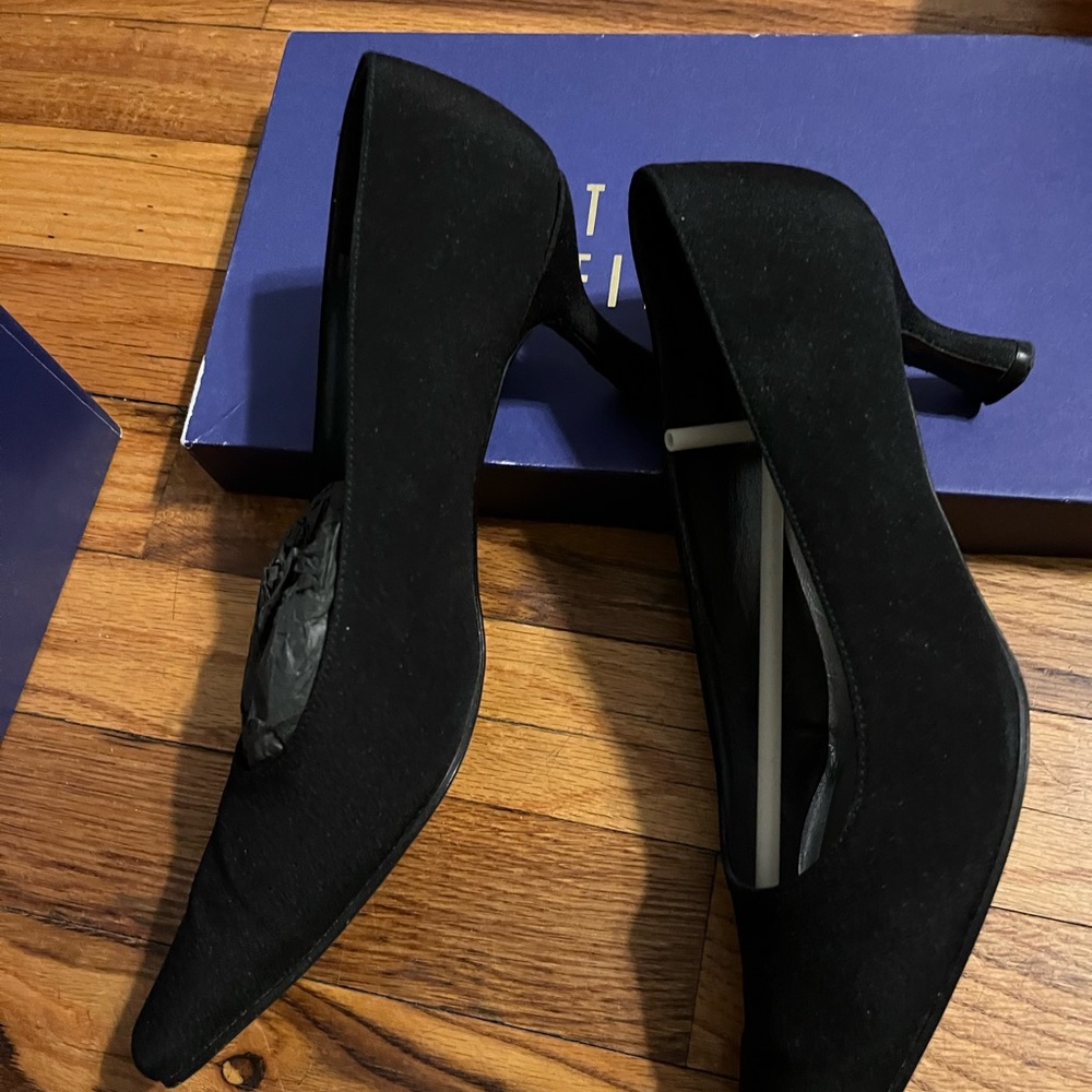 Stuart Weitzman Classy Woman Whose Like New With … - image 4